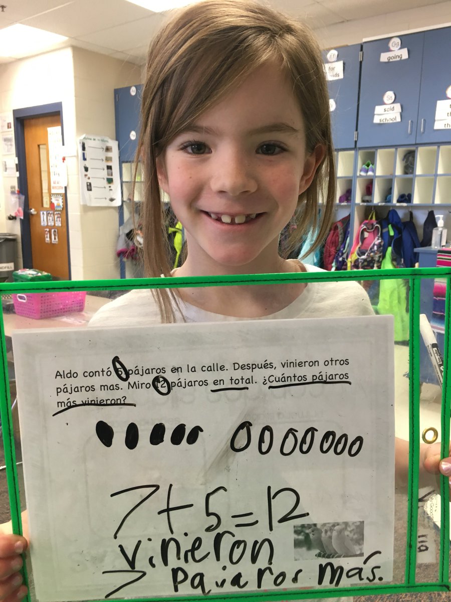 1st graders solving word problems in Spanish! ¡Sí se puede!🙌🏿 #Proudtobe3 #DualLanguage <a href="/eureka_math/">Eureka Math</a> <a href="/CCSD93/">CCSD93</a> <a href="/CloverdaleElem/">Cloverdale School</a> <a href="/CLPrincipalD93/">Chris Pietroski</a> @APCloverdale