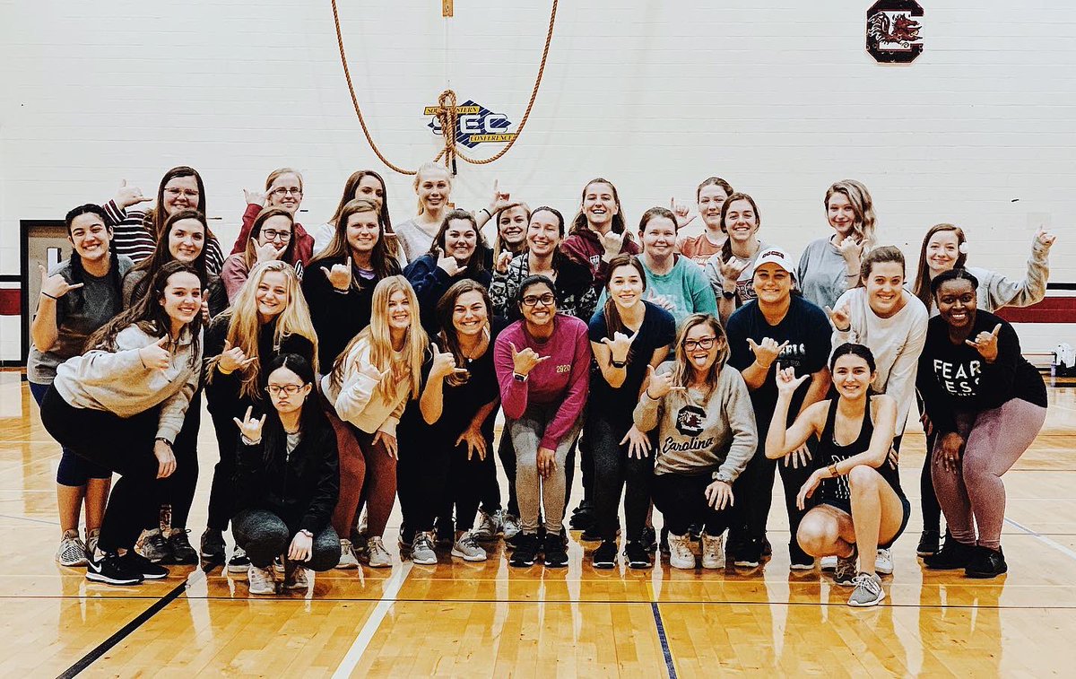 SASSGoGlobal's tweet photo. 100 girls trained for an entire semester to predict and prevent violence, abuse, and trafficking while earning a PE credit from their university. Now that’s something to feel “Cocky” about. 🤙 @UofSC #protectthetribe #gamecocktribe #gosassgo #universityofsouthcarolina https://t.co/p2MTfKZUsR