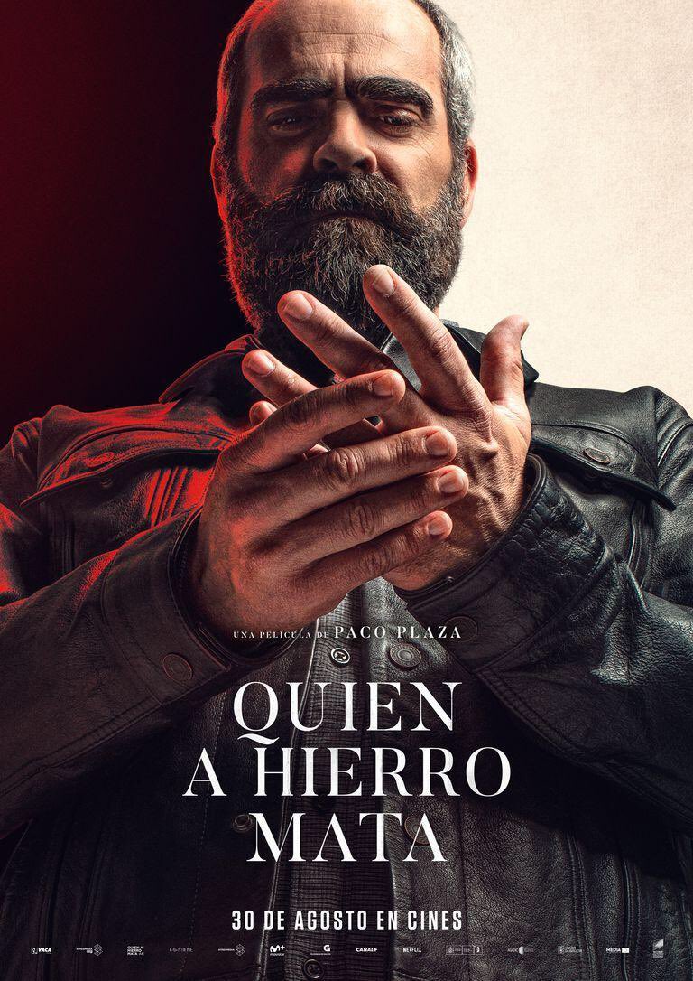 rafavelazquezb's tweet photo. Disfrutando con lo último de @paco_plaza: Quien Hierro Mata. Genial thriller de venganzas y narcos gallegos. Con un Luis Tosar, como siempre, tremendo y Enric Auquer que sigue en racha desde #VidaPerfecta.
Muy recomendable!
#Quienahierromata #PremisGaudi2020 https://t.co/3EERx71TSw