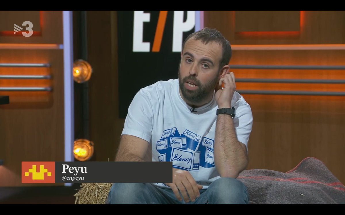 CollaDelsBlancs's tweet photo. Avui @enpeyu ens ha desvetllat el fil conductor de la nostra festa major d'aquest 2020!! 📺📡🏳 Que comenci la festa!!! #filconductor https://t.co/0echkzOGs6