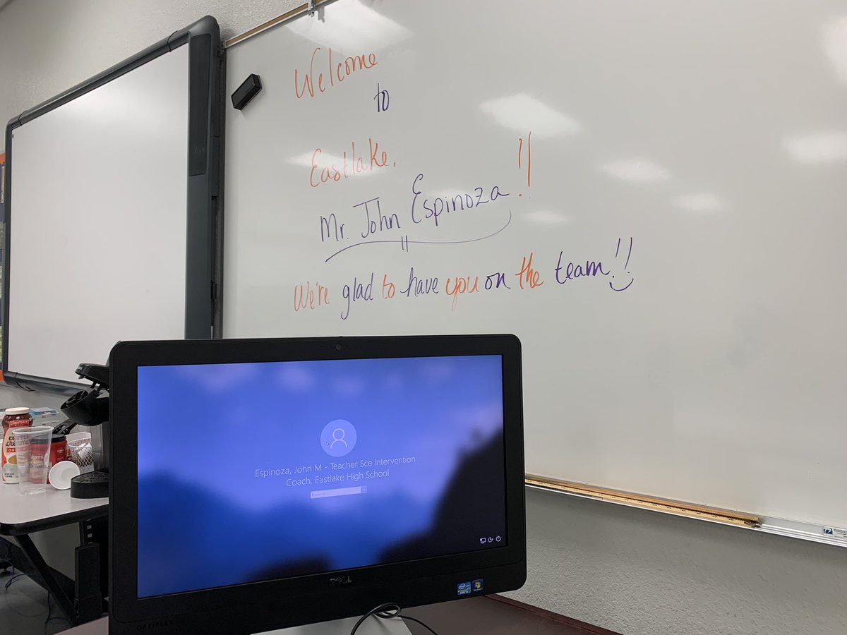 JEspinoza_PHHS's tweet photo. Thank you so much for the warm welcome Eastlake! @Marquez_EHS and @MelissaNunn_EHS Iโm excited to be apart of the team! https://t.co/iT04Z633aM