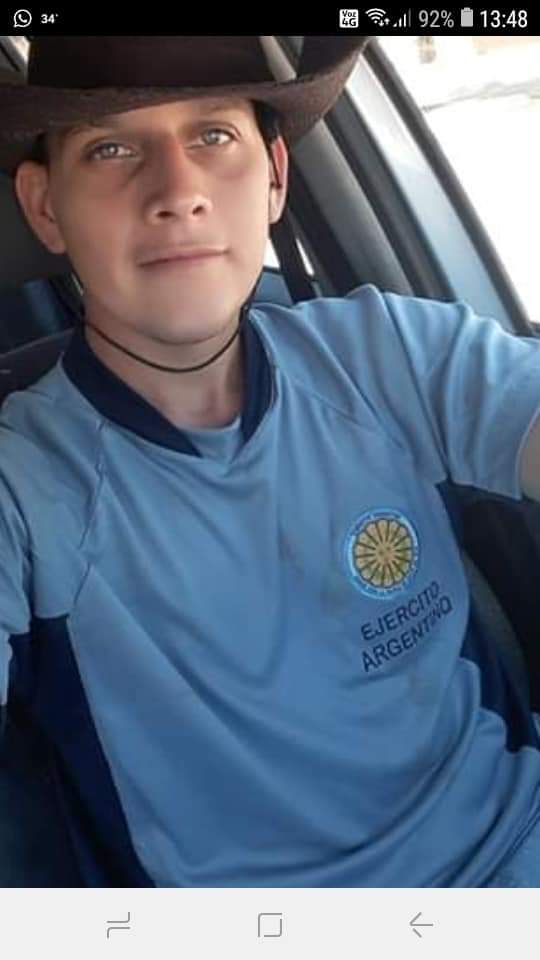 ro129's tweet image. #ASESINOS Marcelo "Willi" Rodriguez y Axel Kiffel MATARON a Nahuel de 4 años y su Abuelo el viernes 16 en Paso de La Patria 
Iban borrachos en una Amarok,los pasaron por encima y se dieron a la fuga!
Q no quede en la nada por favor!
JUSTICIA