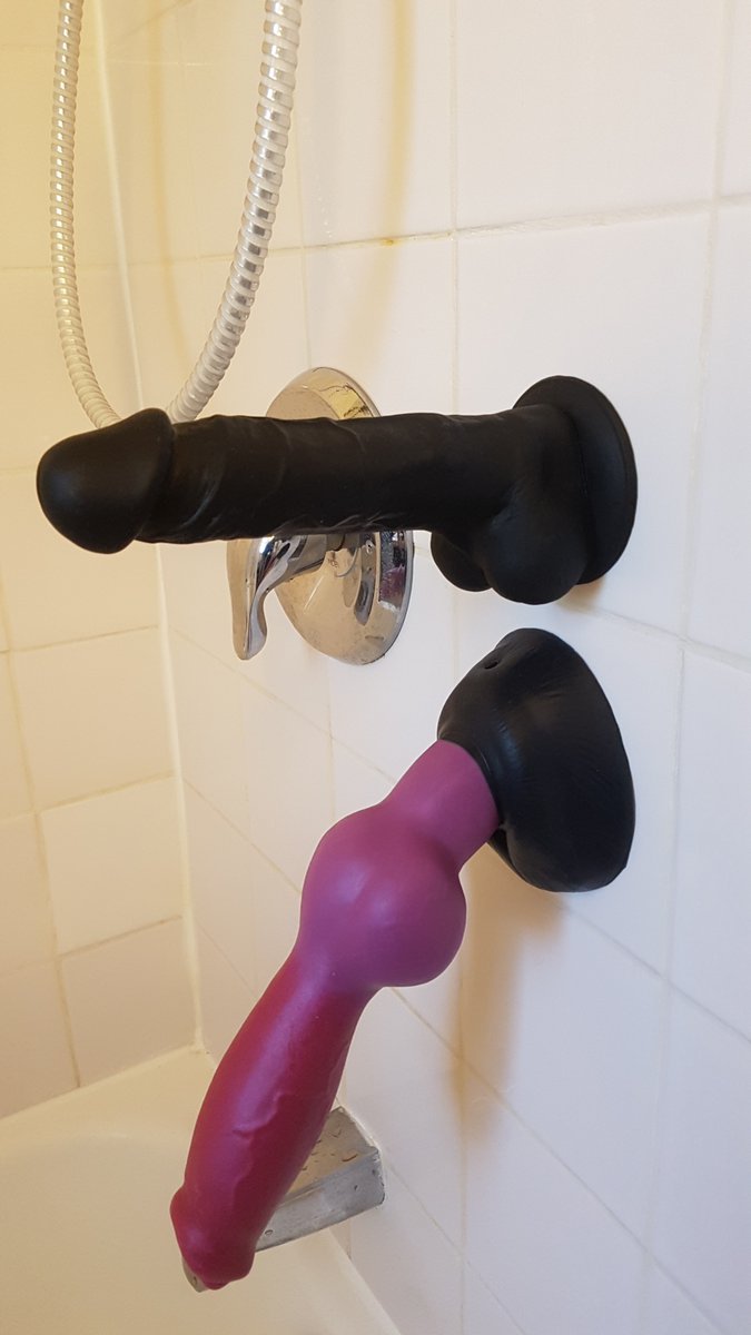 WorldofFem1's tweet photo. My two absolute bestest shower buddies! (Though there are plenty more..) 💕💕 https://t.co/4x7gMDMHeY https://t.co/dNQLrCY0xV