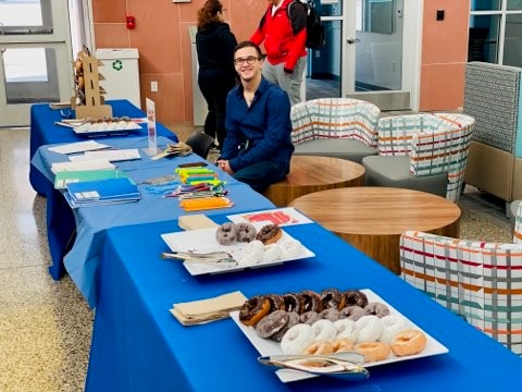 CSN_Alumni's tweet image. Today is the start of the Spring 20 semester!  Do you remember your first day at CSN? What advice would you give to new/returning students? #CSNAlumni @CSNCoyote @CSNFoundation