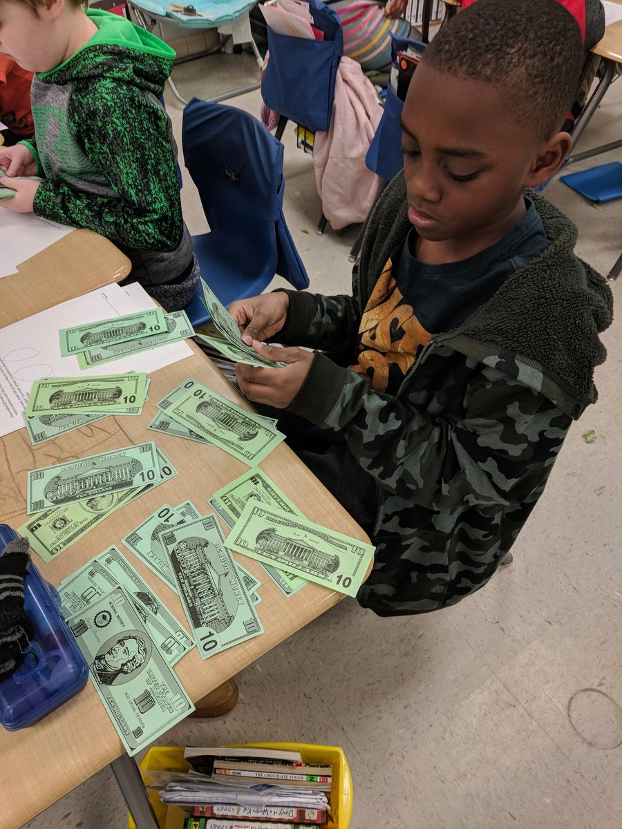 Brittjacobs325's tweet photo. @AldermanEagles third graders enjoyed solving real world math problems today using money as their manipulative $$$ #multiplesof10 https://t.co/hLIMYmh2sX