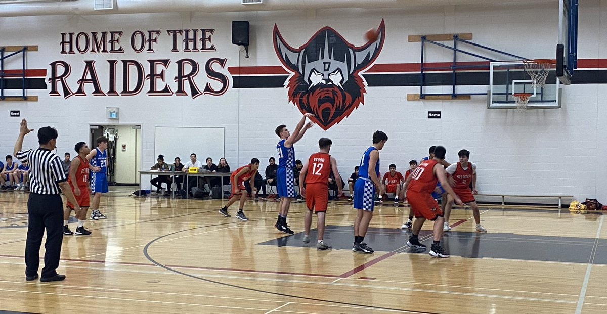 After the Sr. Girls won their game vs. Delview handily, the Sr. Boys are now up on on them  40-23 at the half. I can’t promise another update, but I can tell you that the boys look good tonight! #GoStorm #sridge