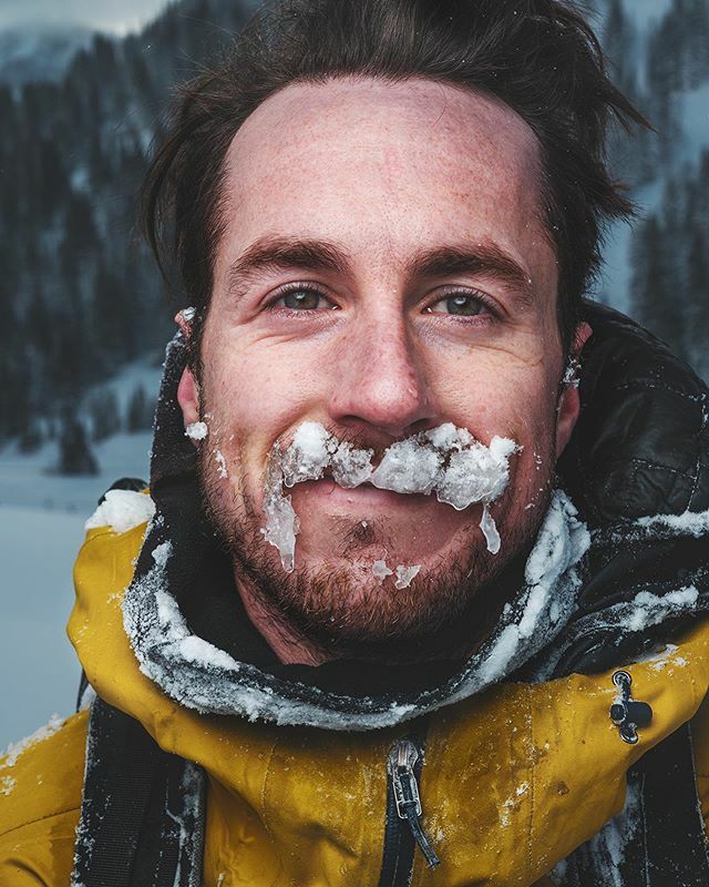 hi, here’s my happy face. Thanks for the post-ski snap, @crossroadstudios. I love it. ift.tt/2TL7EC0