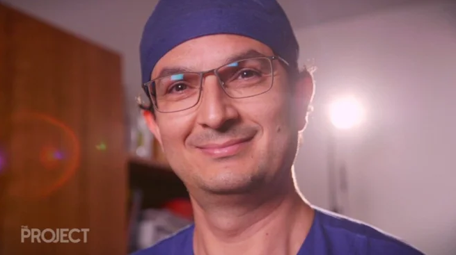 theprojecttv's tweet photo. Associate Professor Munjed Al Muderis arrived in Australia by a people smuggler’s boat. The former refugee is the 2020 NSW Australian of the Year.
#TheProjectTV 

https://t.co/1KDVolGN9P https://t.co/GKNn8Emck9