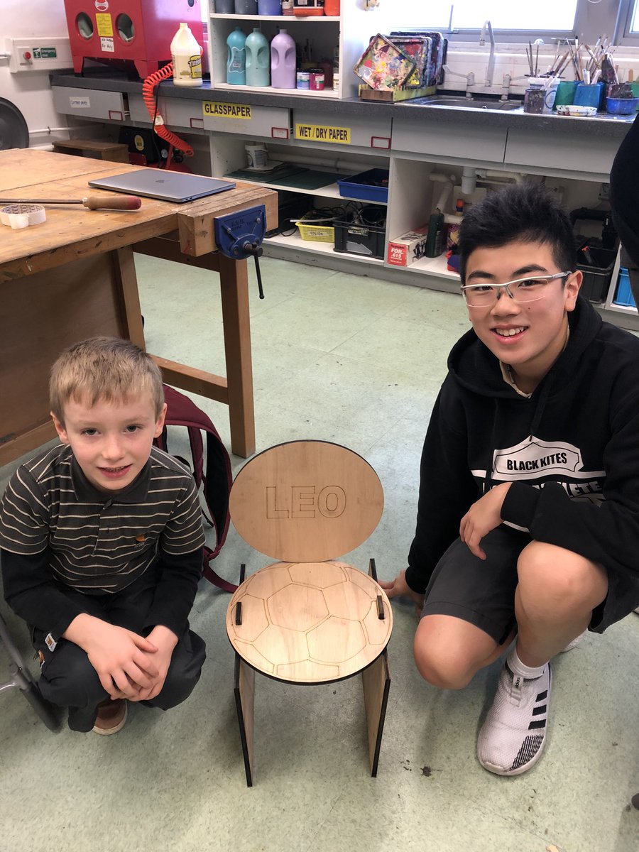 2twrchk's tweet photo. Our Yr 10 buddies showing us their final product - the chair they made for us #rchkpyp https://t.co/h0E91EVLoi