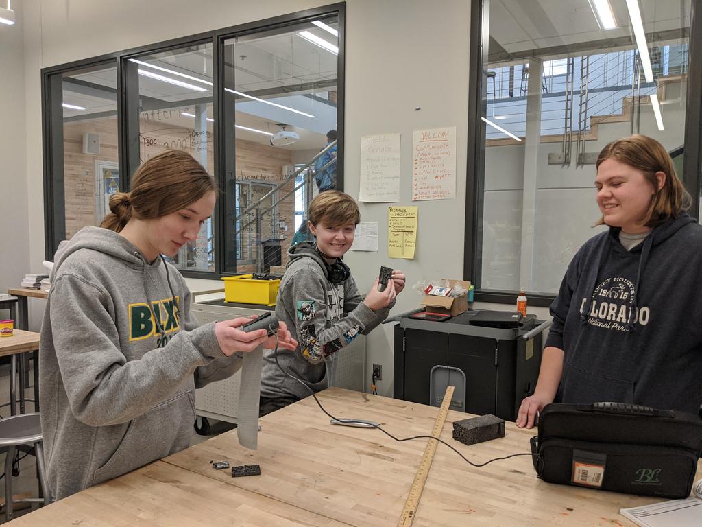 Materials testing! Analyzing elasticity and thermal conductivity for our cell phone design project! #PrinciplesOfEngineering <a href="/PLTWorg/">Project Lead The Way</a> <a href="/BL_CTE/">Basehor-Linwood CTE</a> <a href="/andreaholzwarth/">Andrea Holzwarth</a>