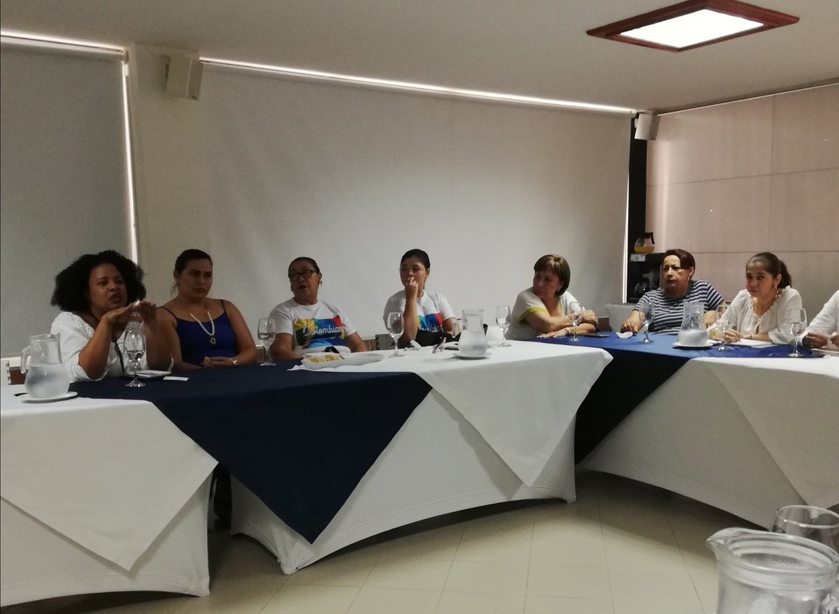 #Turismo | Grupo de empresarios de <a href="/MagiaVallenataV/">Magia Vallenata Valledupar</a> del sector turístico de #Valledupar reunidos con la representante de #GCAairlines buscando la conectividad aérea con nuevos destinos de #Colombia #valledupar 
#turismomusical #turismocultural #yovoy #ValleduparCesar