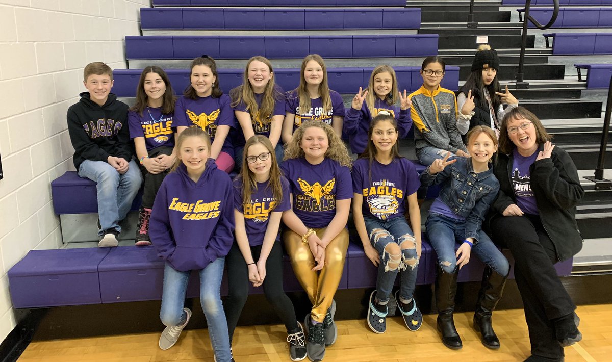 k_tweeten's tweet photo. The Little Eagle Choir is ready to rock the National Anthem before the game! #rbmseg #eaglegrovepride https://t.co/pV9dw5916j