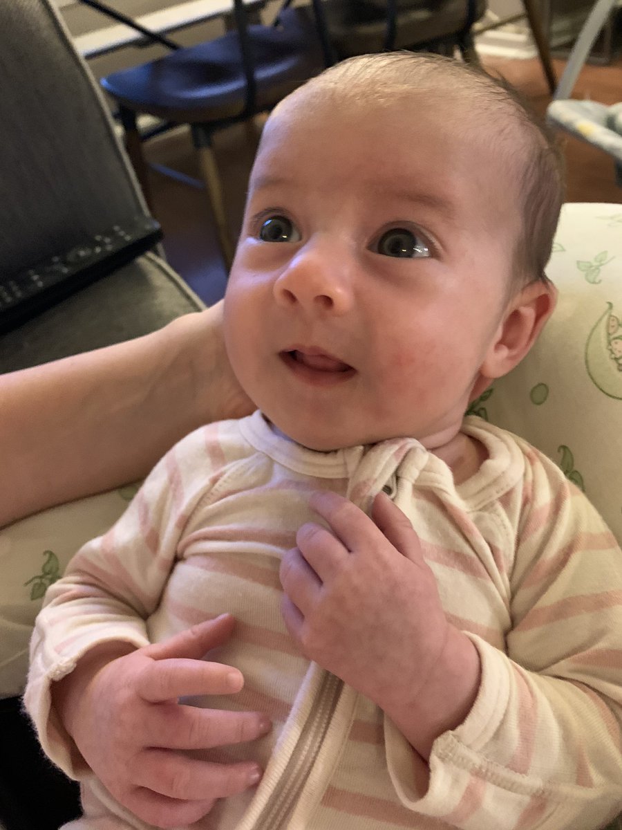 LeahMKirstein's tweet photo. These women cry more than this little girl and she’s looking at me confused! #TheBachelor #catchingup #firsttimemom #7weekstoday https://t.co/hw7DWM1Hgp