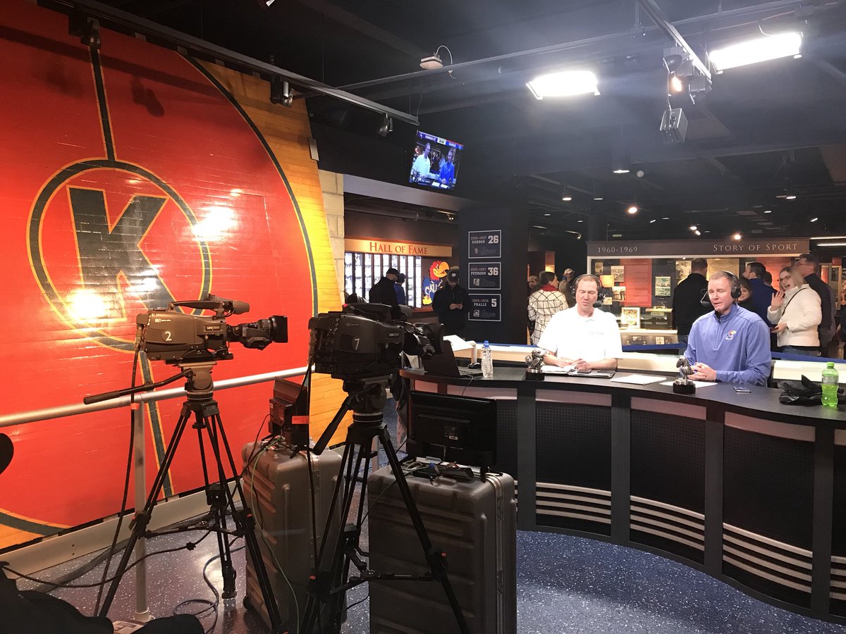TrooperJodiKHP's tweet photo. Ready to go live here at Allen Fieldhouse for the #SunflowerShowdown. We have been meeting with #KSUfans &amp; #KUfans that are arriving to support their team. We are providing support for everyone to #ArriveAlive, #Youdrinkyoudriveyoulose  &amp; to use #JayhawkBuddySystem /#JBSWAG !! https://t.co/ZKtYFgSZQc