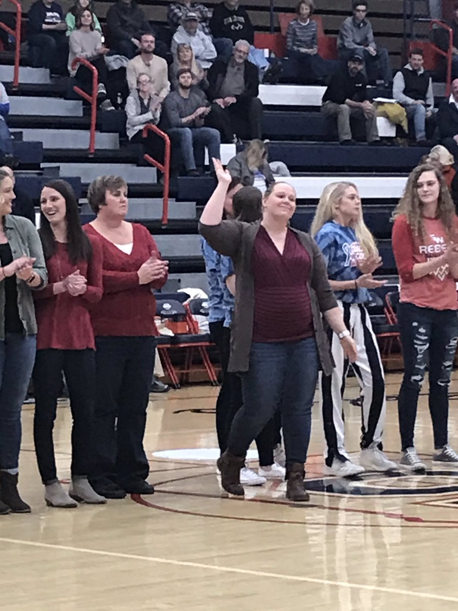RC_LadyLions's tweet photo. At Southwestern High school for the all Decade teams induction . Good Job Coach #22 2002 CHAMPS #aclassabouvetherest. @SWAthletics1 https://t.co/wzbniR4b4q