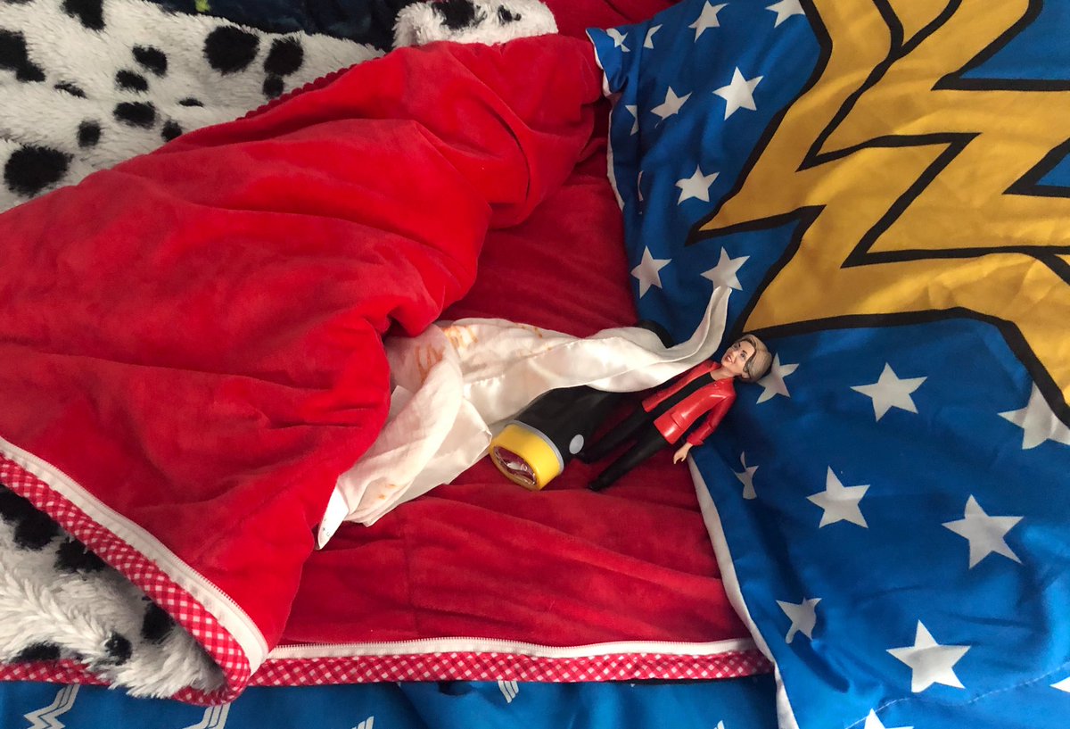MsLisaHendricks's tweet image. I found my 5yo daughter’s Elizabeth Warren action figure in her bed when I was making it this morning. When I asked her why, she said “I was scared and she makes me feel brave”. Warren is inspiring a whole generation of litle girls to grow up and move mountains.