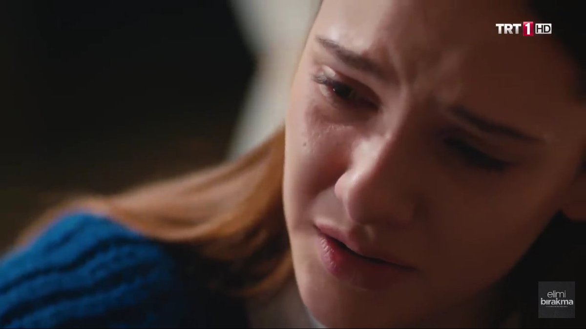 _CenkCelen's tweet photo. #TomaMiManoTV #ElimiBirakma #AlinaBoz #AlpNavruz #Azcen https://t.co/KBWYcPJezy