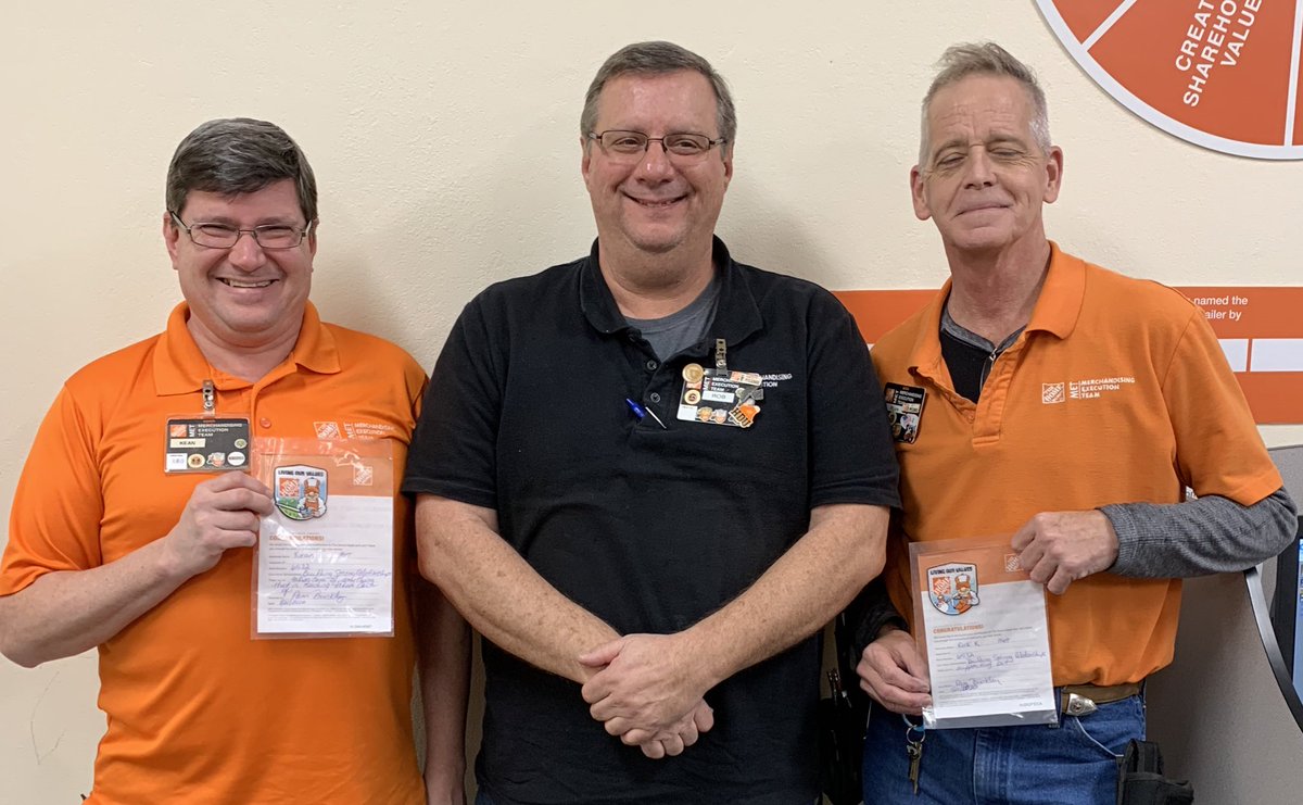Recognizing Kean and Rick from MET for all the work they do throughout the store! Your team work is greatly appreciated! #6572