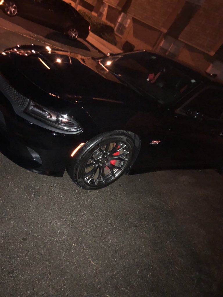 JoeMoney405's tweet photo. Lol idk why they keep playing with me like we don’t have one of the best companies in okc that does detailing!!! 🤩🤩🤩 https://t.co/RkUwpa219C