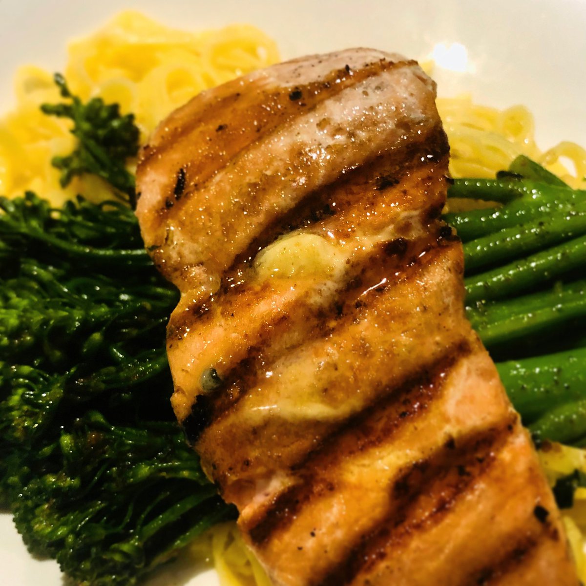CottoEnoteca's tweet photo. Have you tried our Grilled Salmon Linguini? Only available this month! Served with broccoli rabe and garlic buttered linguini - you don’t want to miss this! 🥦🍝🐟 https://t.co/wNso898Qjp