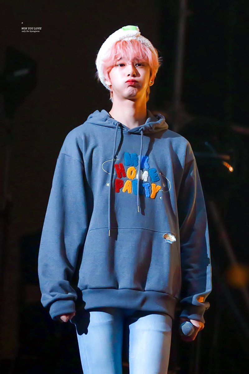 monsoftax's tweet photo. hyungwon pouty babie 😗😭,,,, look at him HES the cutest nd the bestest ever omg https://t.co/H4b1DErkXP