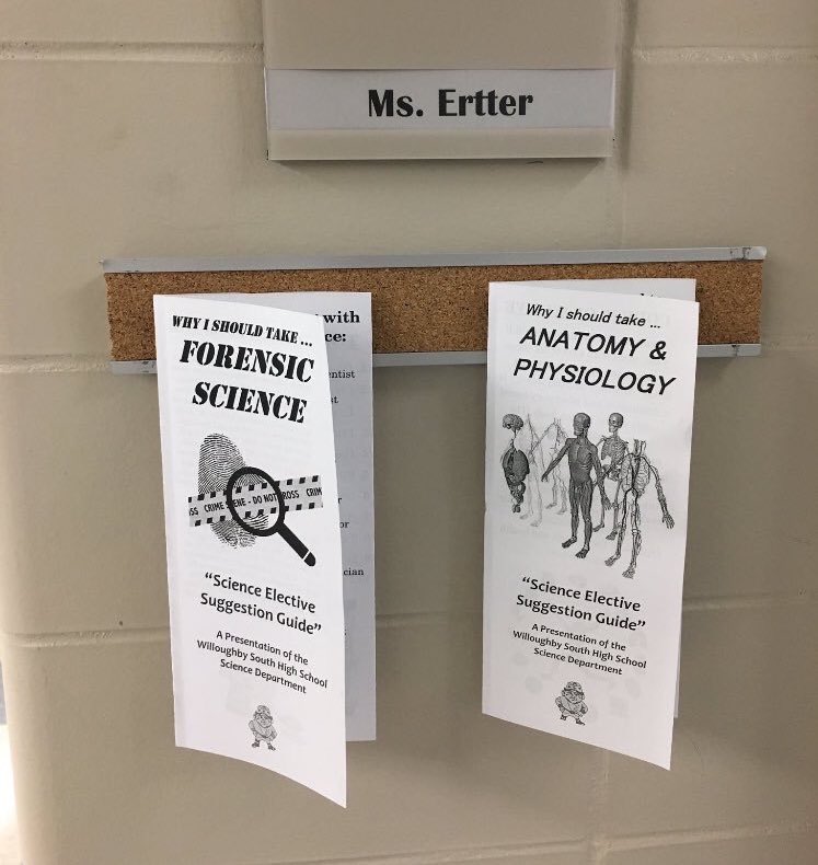 MrsRegovich's tweet photo. Looking for classes to take next year that are INTERESTING, FUN & HANDS-ON?! Check out these videos and see me for more information!! ✌🏼️❤️🤓 #anatomy #forensics #room147
https://t.co/cXpH2qnCbo
https://t.co/ReW3FGWV5t https://t.co/AGygwLxAPz