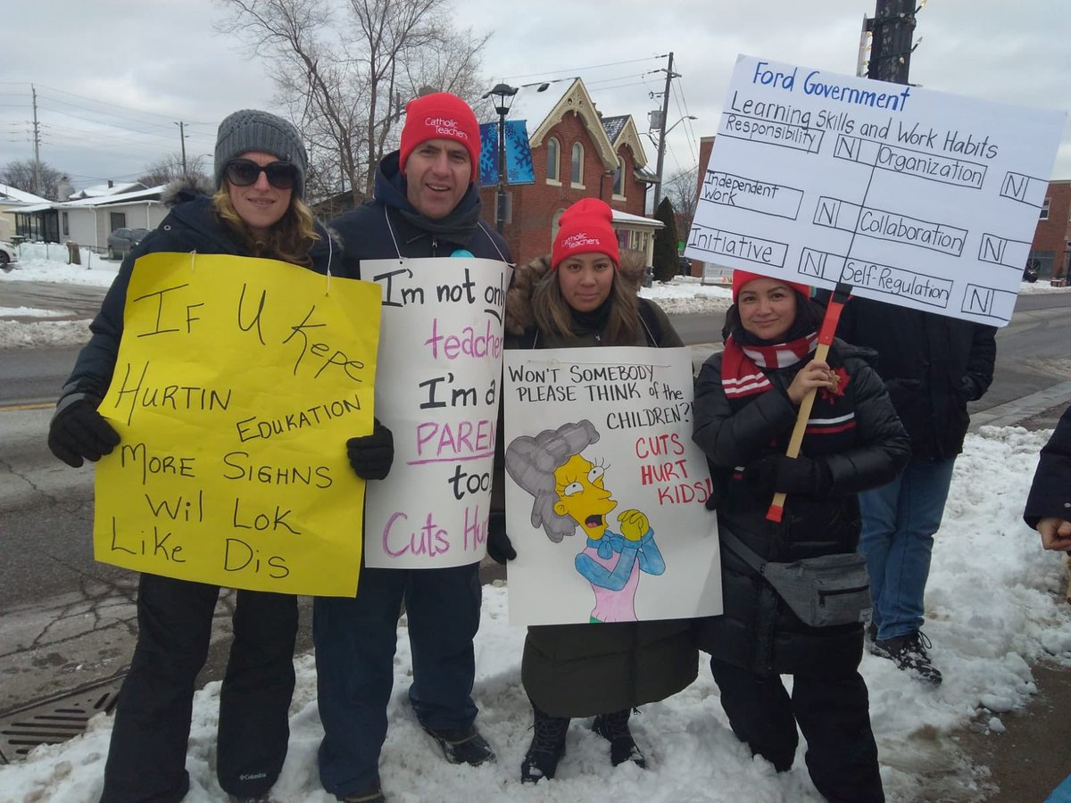 joycemagdc's tweet photo. Today I was a proud Teacher + Mother. N said he wanted to help me w/my sign + A wanted to walk with his teacher @QHKinder106. In solidarity we walked + then I joined my friends + colleagues in our fight for our children + their future. #RedForEd #cutshurtkids #oectastrong https://t.co/DKi86ktP5Q
