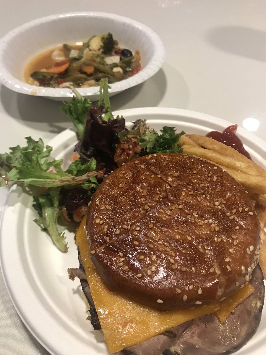 HiediLampron's tweet photo. @McMahonTigers @LRTC4ME Yep absolutely delicious! https://t.co/468UsxbDt5