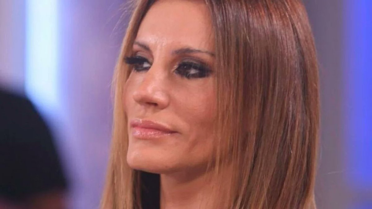 dunkworth's tweet photo. Nunca está de más pedir justicia por Natacha Jaitt. La mujer más valiente de estos últimos tiempos, denunció pedófilos y dio lista de nombres. Dijo muchas verdades y NADIE la acompañó en nada. Protestó hasta el último dia de su vida aún estando en peligro. Justicia por Natacha. https://t.co/pBqNXrZjfo