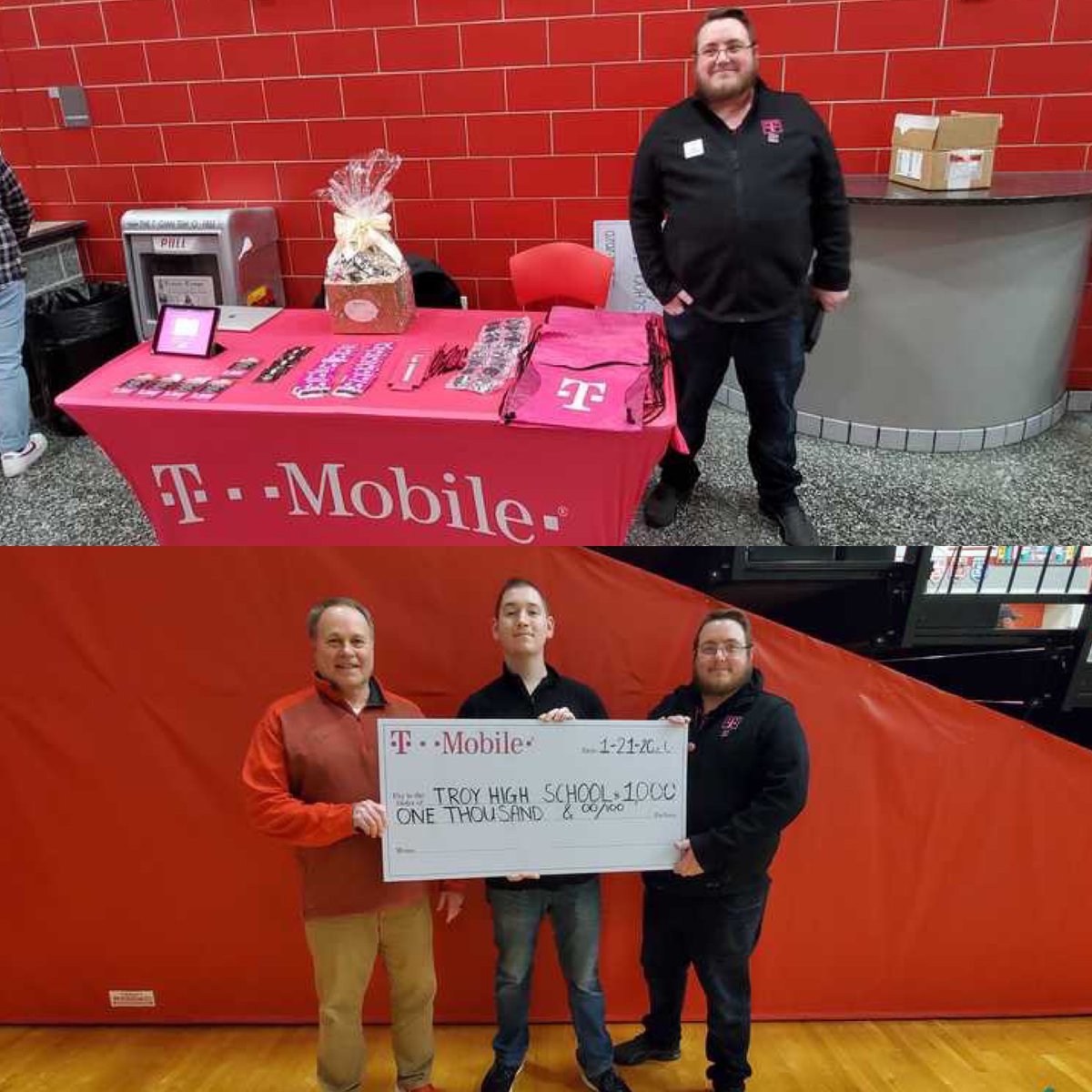 mobile_collins's tweet photo. Great event and game! π€©ππͺ #AreYouWithUs #CollinsMobile #CustomerObsessed https://t.co/8wOhAFBYzv