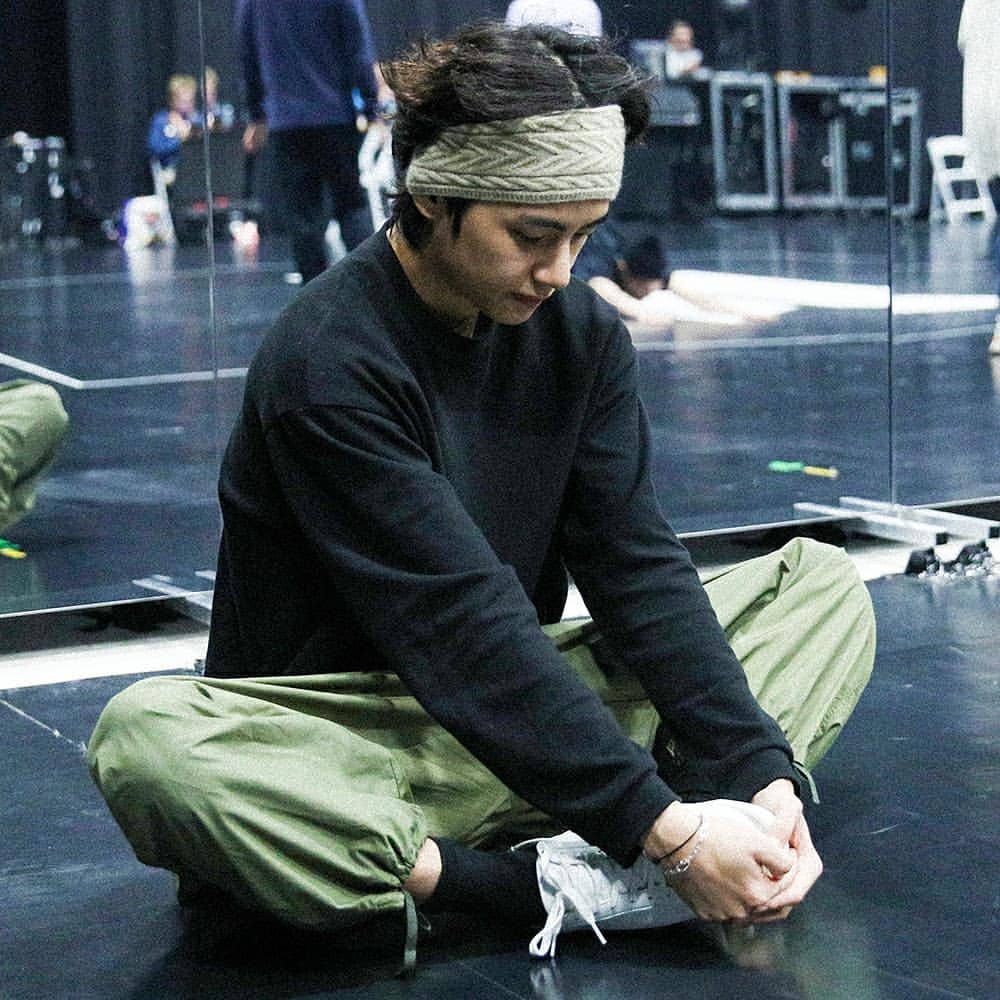뷔슈 Pics (@rolxgucci) on Twitter photo 