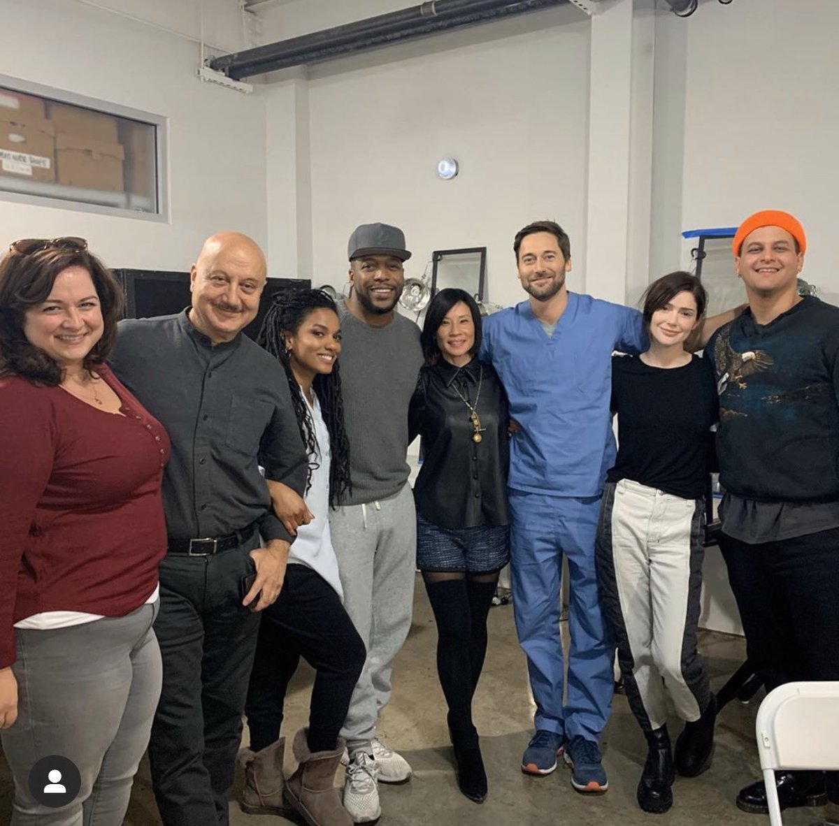 AnupamPKher's tweet photo. Tonight’s episode of @NBCNewAmsterdam is directed by the one &amp; only @LucyLiu. She is not only a terrific actress but an equally brilliant director. It was pure joy working with her. And for my Indian friends there are some interesting traditional touches in this episode! Enjoy!😍 https://t.co/7kTbG3Gttc