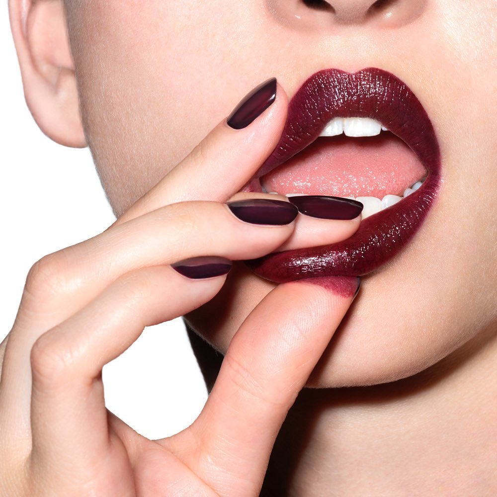 Revlon Vixen Lip Liner