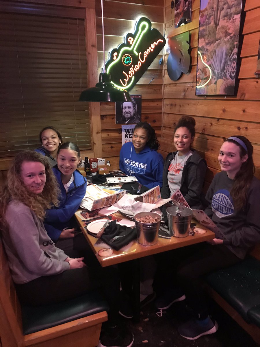 coachjstinson's tweet photo. The Lady Scotties have arrived in Richmond! #ClassAStateTourney @kentuckyalla @ScottieChannel https://t.co/3HojhicJY4