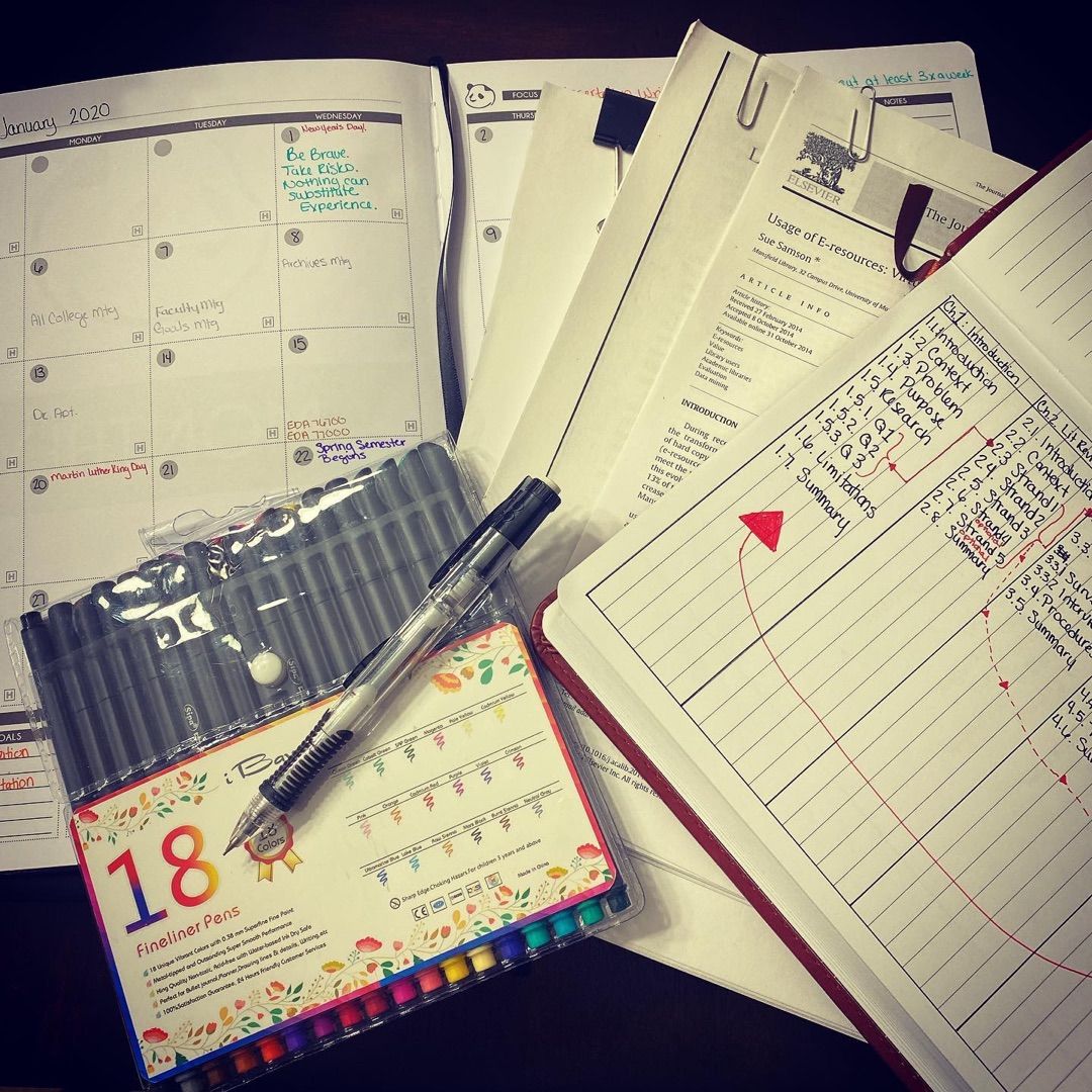 Brady_Bookworm's tweet image. Nothing like being organized, motivated, and color coordinated! #pandaplanner #journal #dissertationplanning #OrganizedLife influenster.com/deeplink/photo…