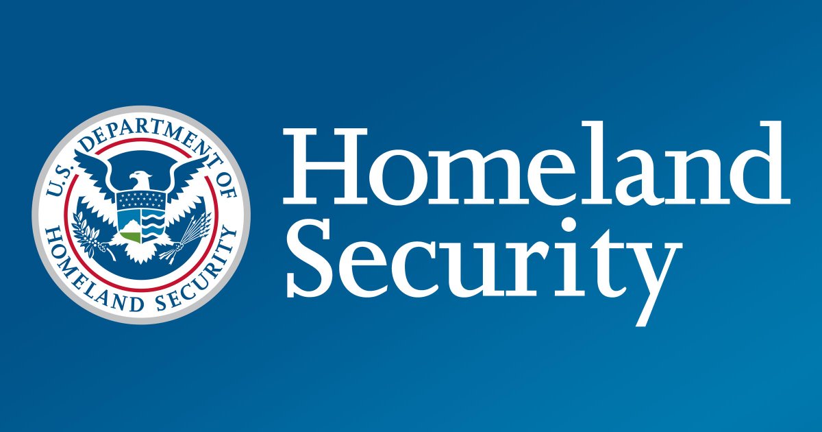 NDCCareerCenter's tweet photo. Tuesday, January 28th
4-6
Falcon's Nest 

Join the United States Department of Homeland Security as well as the United States Citizenship &amp; Immigration Services to learn about careers &amp; internships
@NotreDameOhio @NDC_Engagement @NDCFalcons @NDCsuccess @NDCFalcons https://t.co/ae8X8NKN7A