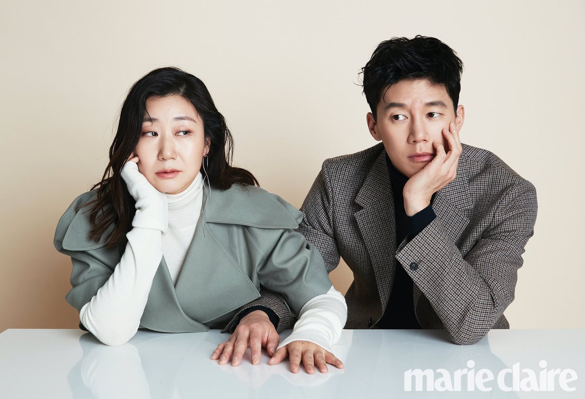 어느 날 갑자기 거짓말을 못 하게 된 국회의원과 진실을 말할 때마다 수습하기 바쁜 보좌관. 영화 <#정직한후보>의 두 주인공, #라미란 과 #김무열...