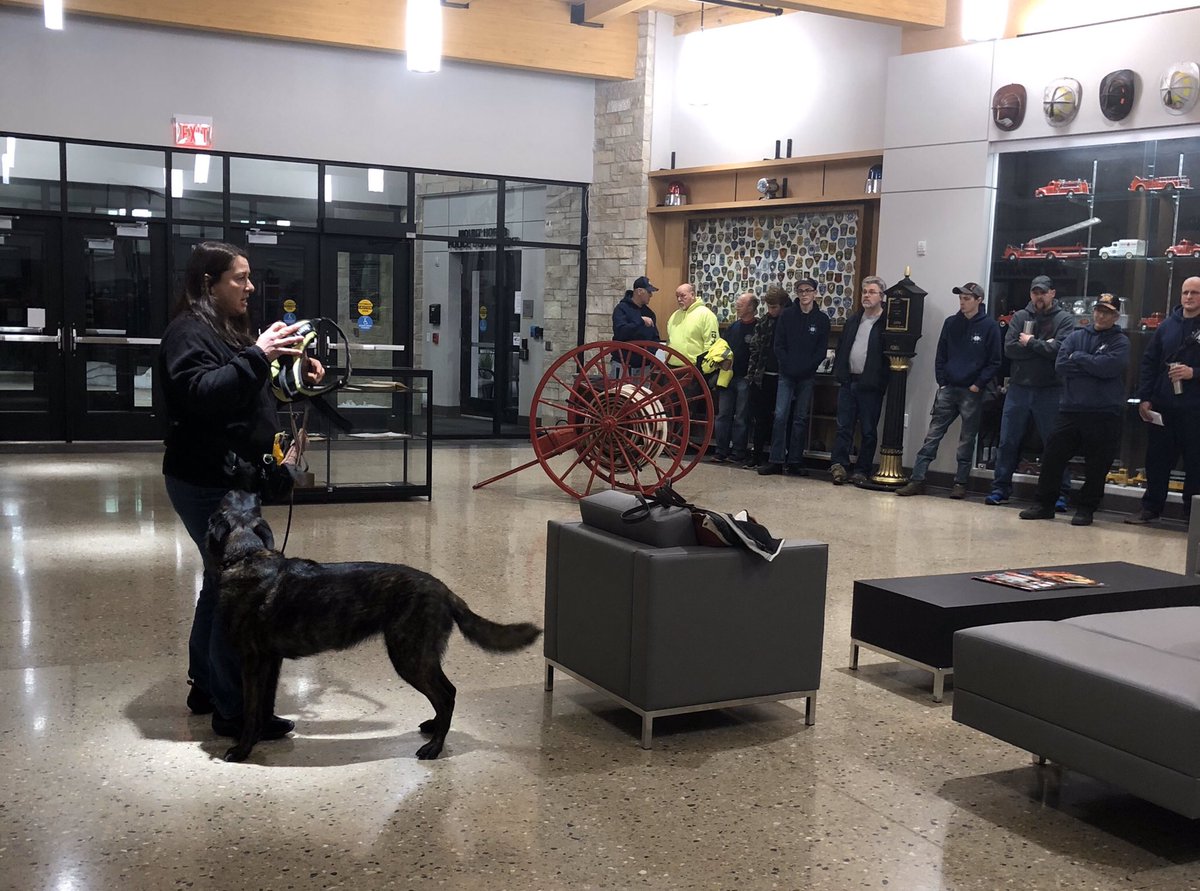 wik9sos's tweet photo. It was training night at the Mount Horeb, WI fire department.  WI K9 SOS was invited to do a presentation &amp; demonstration.  
#fdmh #sartraining #MountHoreb #volunteering https://t.co/ZG0i74vQhV
