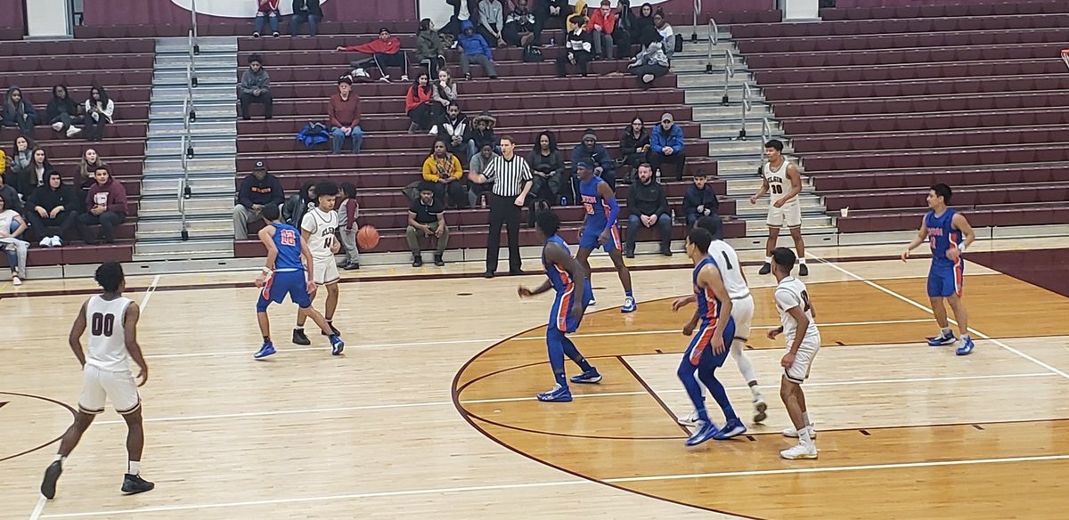 BrianCAgustin's tweet photo. Bison B-ball wins with great defense and teamwork!!! #FHSnation #FHSsports https://t.co/qADa4B3rv9