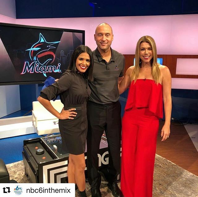 johannagomeztv's tweet photo. #Repost @nbc6inthemix
Congrats to @jeterturn2 on being elected to @baseballhall on your first try! #hof #firstballot #captain #turn2 #6inthemix https://t.co/EJu5tiH49U