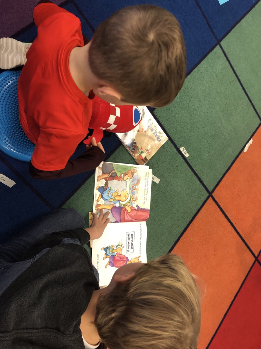 4Overlook's tweet photo. We <3 Llama Llama books! ⁦@OverlookES⁩ #AACPSReadWithMe https://t.co/XONmckg48o