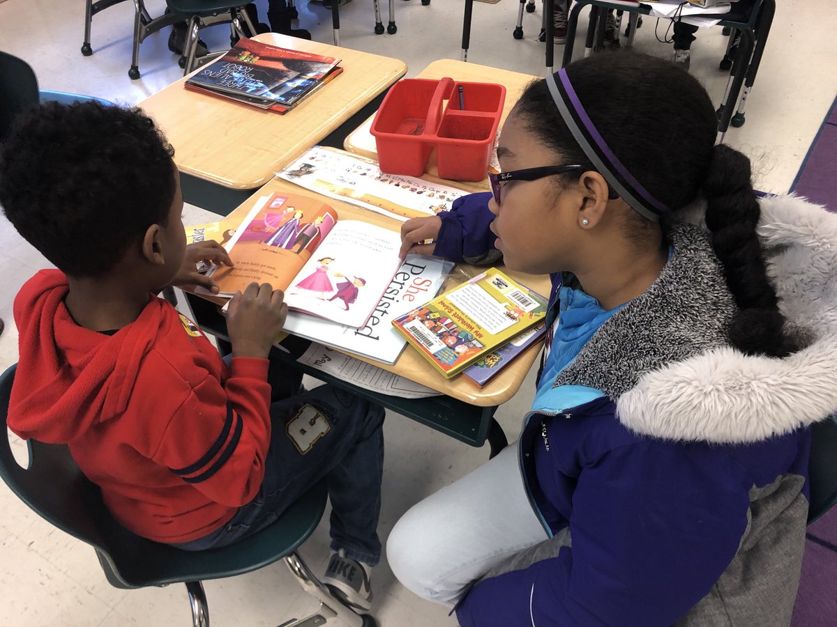4Overlook's tweet photo. Look at me! A first grader reading to a fourth grader! #AACPSReadWithMe ⁦@OverlookES⁩ https://t.co/pLLJAYkF8O