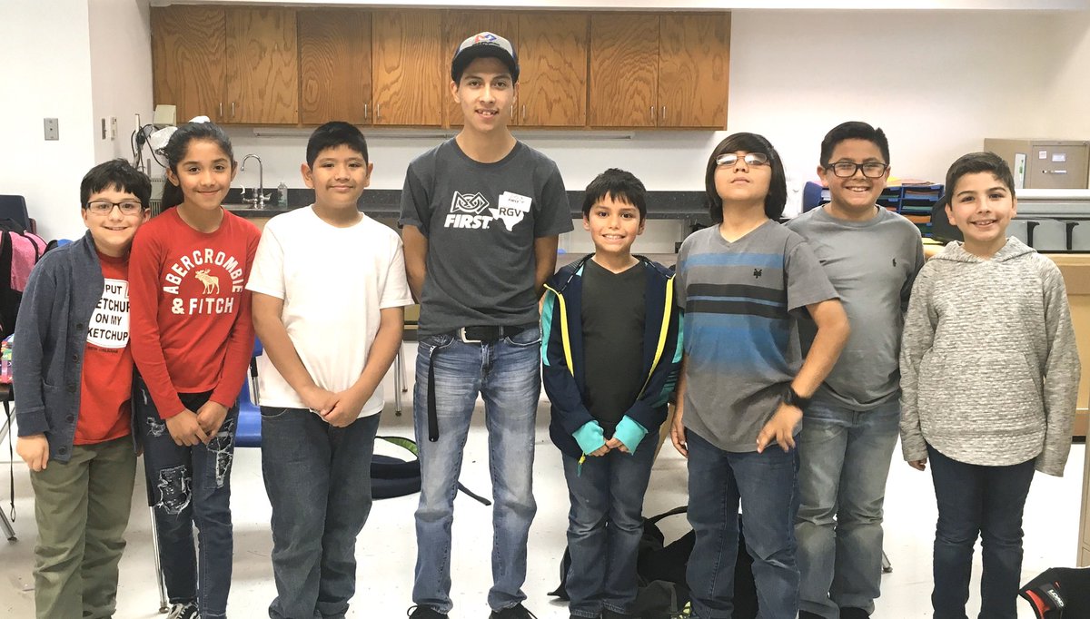 TxSTEMed's tweet photo. #FIRSTVISTA Eddie spent the afternoon with @HarlingenCISD Wilson Elementary @firstlegoleague team today.  Great energy! 🤖🛠❤️ #cityshaper #firstrise #omgrobots https://t.co/l2hZD8f7f1