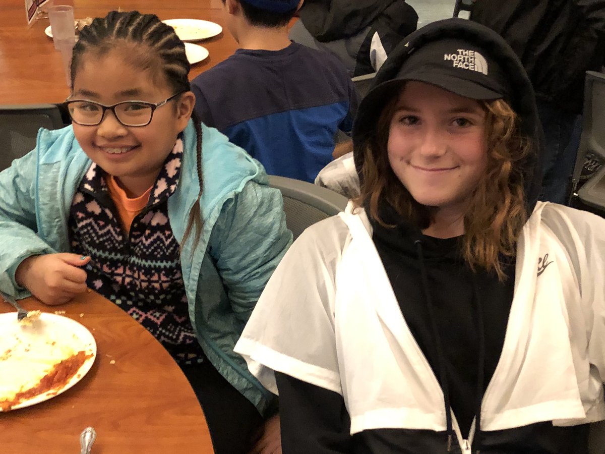 viner_jayne's tweet photo. Enjoying  dessert after a great spaghetti dinner https://t.co/gwTyJ8Kt31