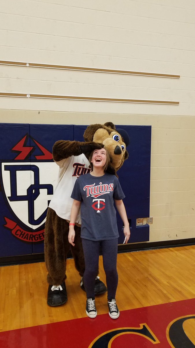 ColeFlick21's tweet photo. THANK YOU #TwinsWinterCaravan for playing ball with our students! @Dobnak_ @roccodbaldelli @ViewfromBooth @KDUZKARPKGLB @TCBear_Twins #classorganization https://t.co/qS8hy5ZGV9