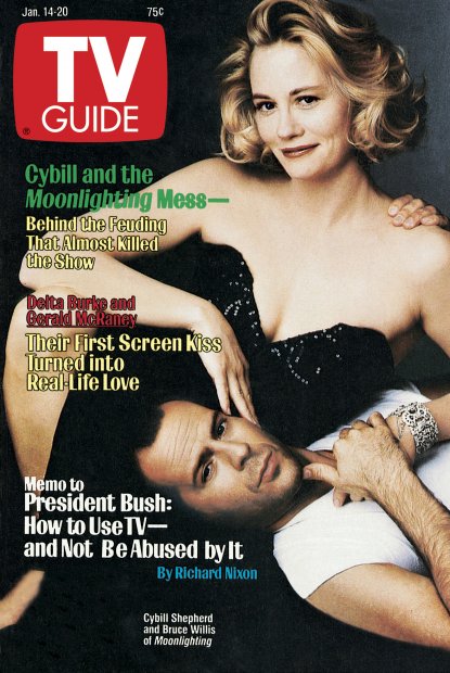 Retro_Revisited's tweet photo. #OnTheCover TV Guide
December 14-20, 1989
Cybill Shepherd & Bruce Willis from 'Moonlighting'
#TVGuide #VintageMagazine
#Vintage #VintageArt
#ClassicTVGuide
#VintageTVGuide
#ILoveThe80s #80sKidsRule
#The80s #MagazineCover
#CybillShepherd #BruceWillis
#Moonlighting #DieHard https://t.co/GIViMHML2H