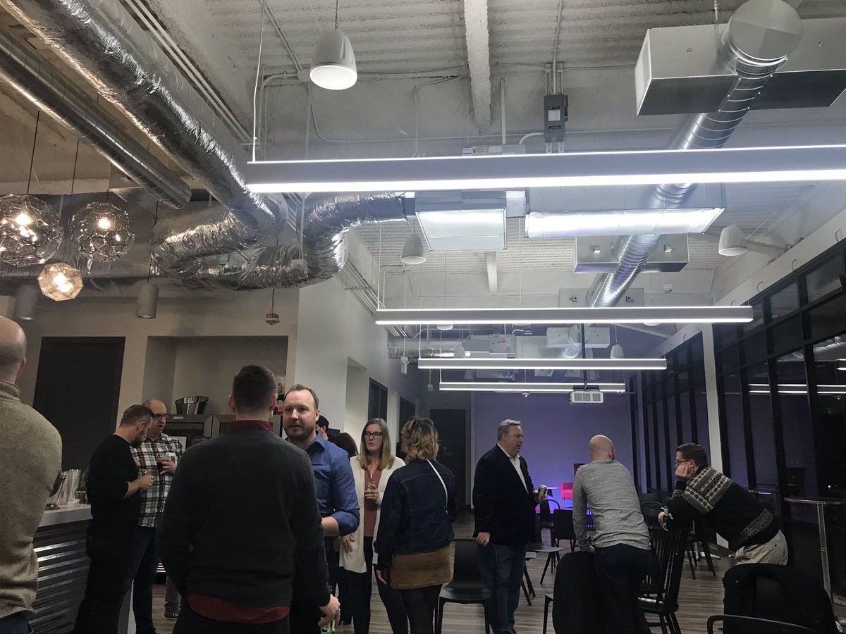 monikasalita's tweet photo. Itβs happening! Reunion time! #smcsea is reborn, at least tonight! cc @socialmediaclub @KevinUrie @thinkspace https://t.co/1Xm8aU2dx1