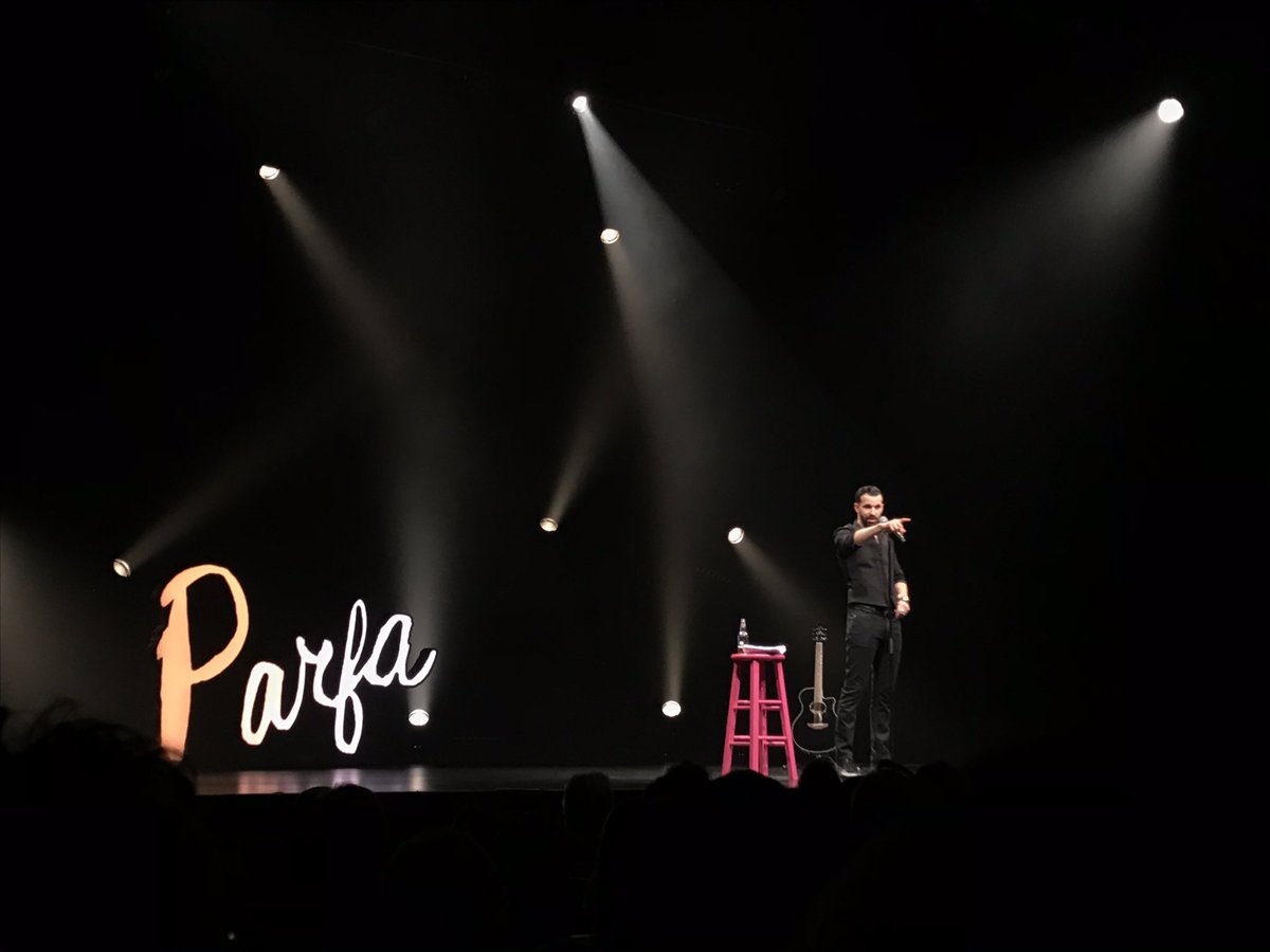 comediha's tweet photo. Soiré #parfa-ite! 

#premiere #oliviermartineau #talentcomediha https://t.co/6ZBMHlhnpk