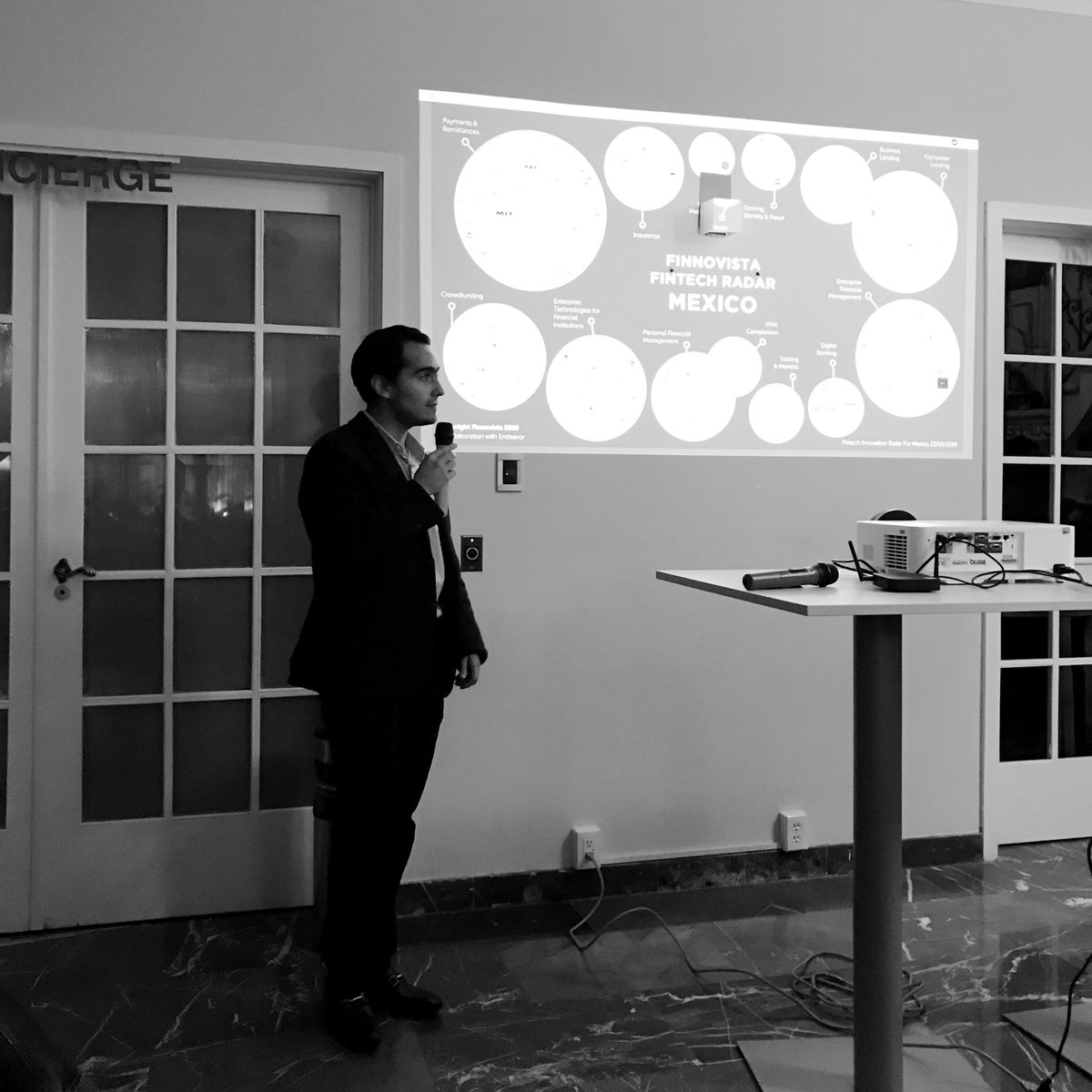 kubo.financiero tweet media