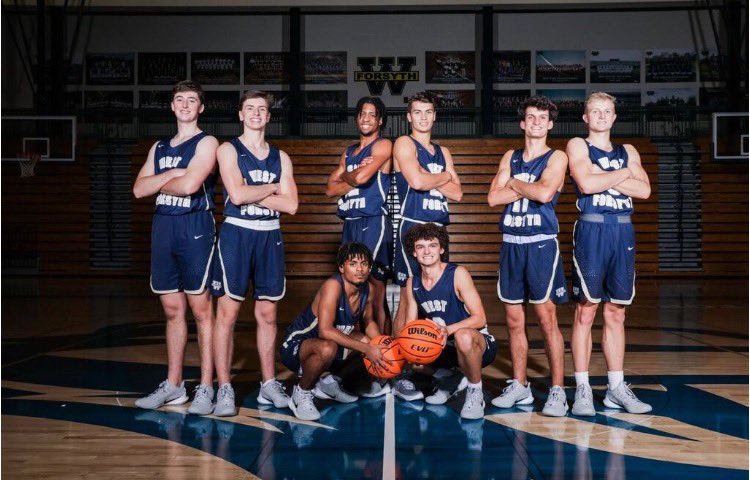 wfhsbasketball's tweet photo. Great Senior Nite with a win @Sterling_j13 18p 5r 2s 2a @zzabetakis01 10p (2 3s made) @ZabetakisNick 8p 4a @jack_bock_21 7p 3r 2s 2a @1Oshen 5a.  Will Leonard 5p Caleb Thompson huge steal at time time. Love this group of Seniors. We feel for @josephstaiti23 who still can’t play. https://t.co/SDvrRYBbCA